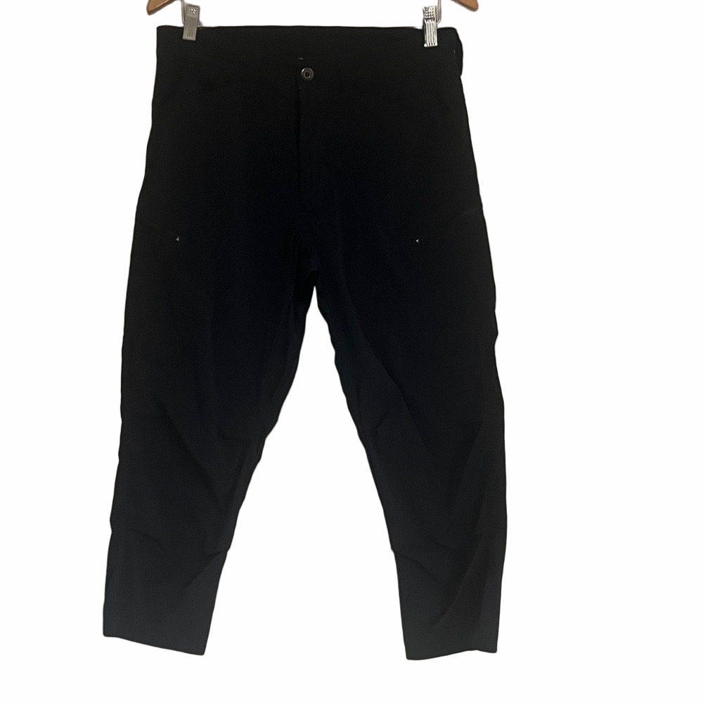 Go Ruck Womens Cargo Capri Pants Black 30